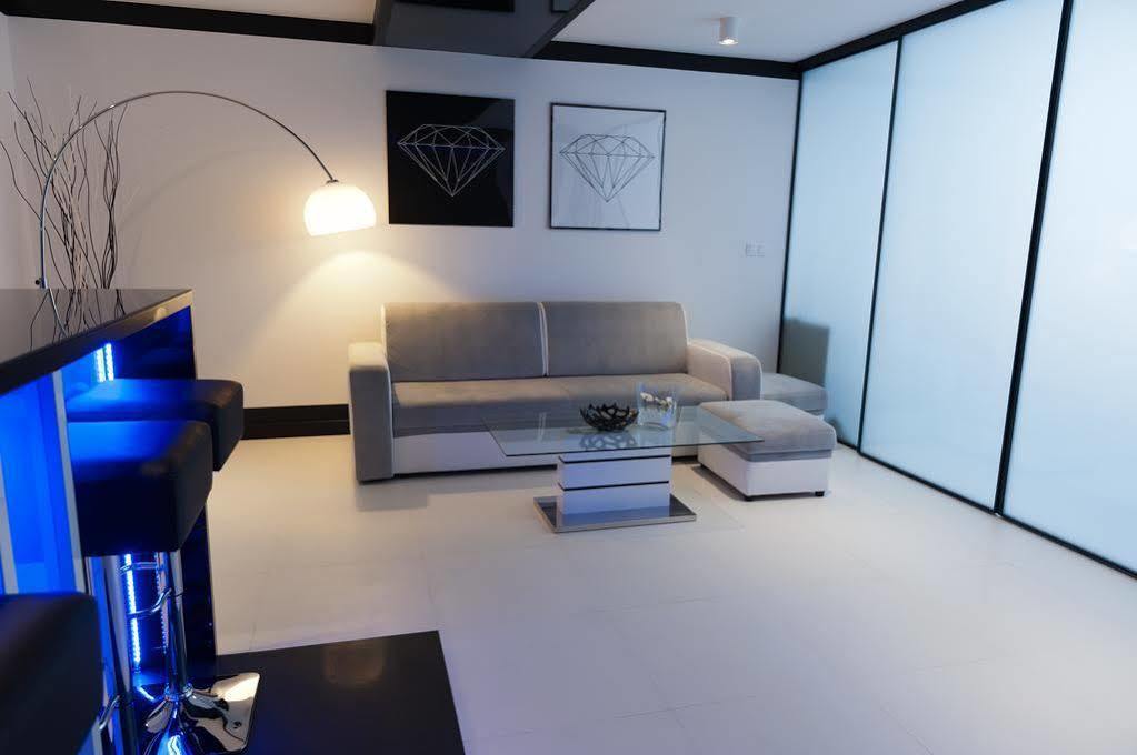 קרקוב Diamonds Apartment מראה חיצוני תמונה